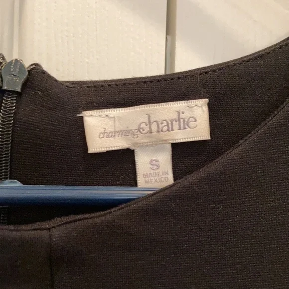 Little black dress - Picture 2 of 3